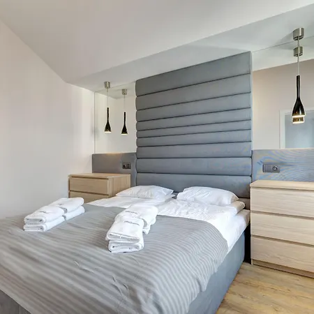 Domotel Waterlane 4* Gdansk