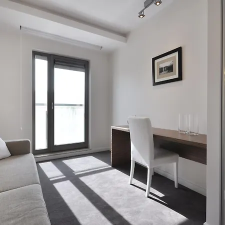 Domotel Waterlane Gdansk