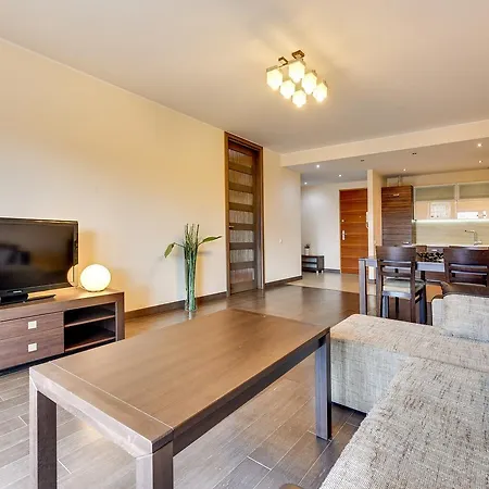 Domotel Waterlane Apartment 4*