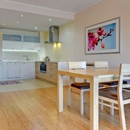 Apartment Domotel Waterlane Gdansk