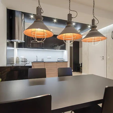 Domotel Waterlane Apartment